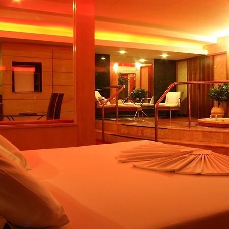 Motel Sunny (Adults Only) Белу-Оризонти Экстерьер фото